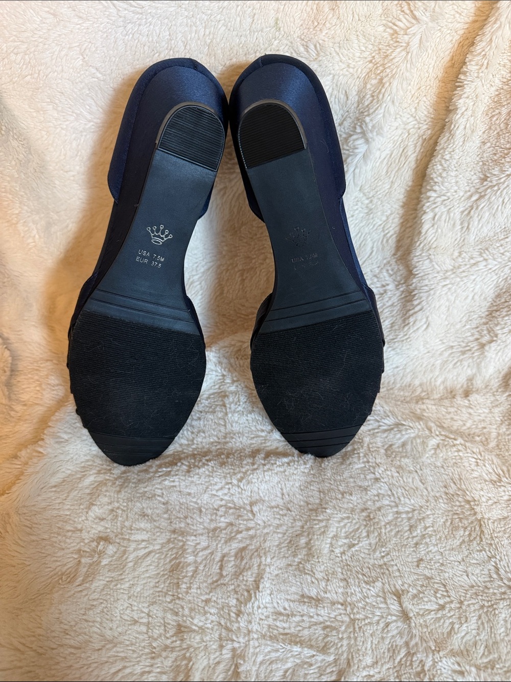 Nina New York Navy Blue Satin Peep Toe Wedge Heels Crystal Brooch Size 7.5M - Picture 6 of 8